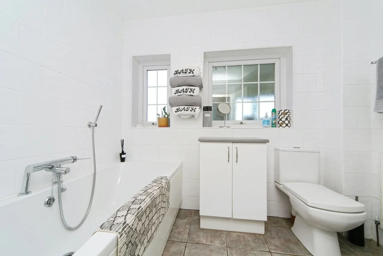 Bull Bay, Amlwch, LL68, photo 11