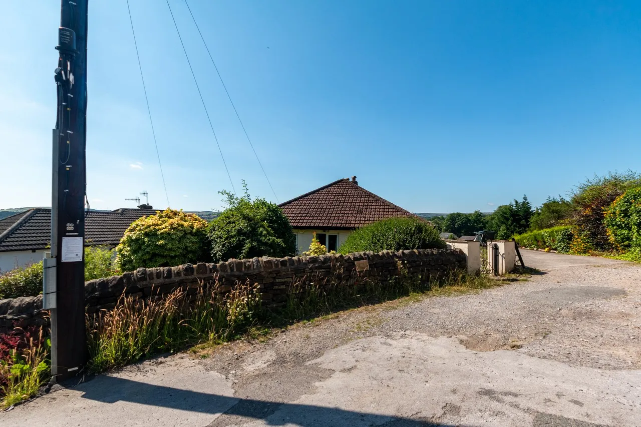 Moor Edge, Harden, BD16, photo 16