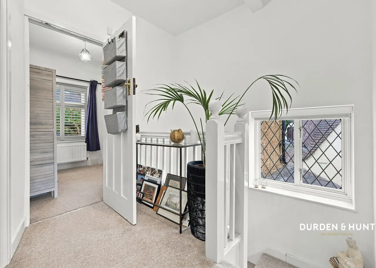 Woodberry Way, Chingford, E4, photo 12
