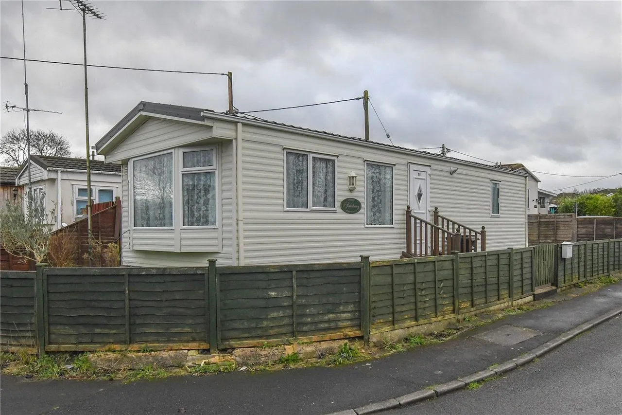 Grovelands Park, Winnersh, Wokingham, Berkshire, RG41, photo 2