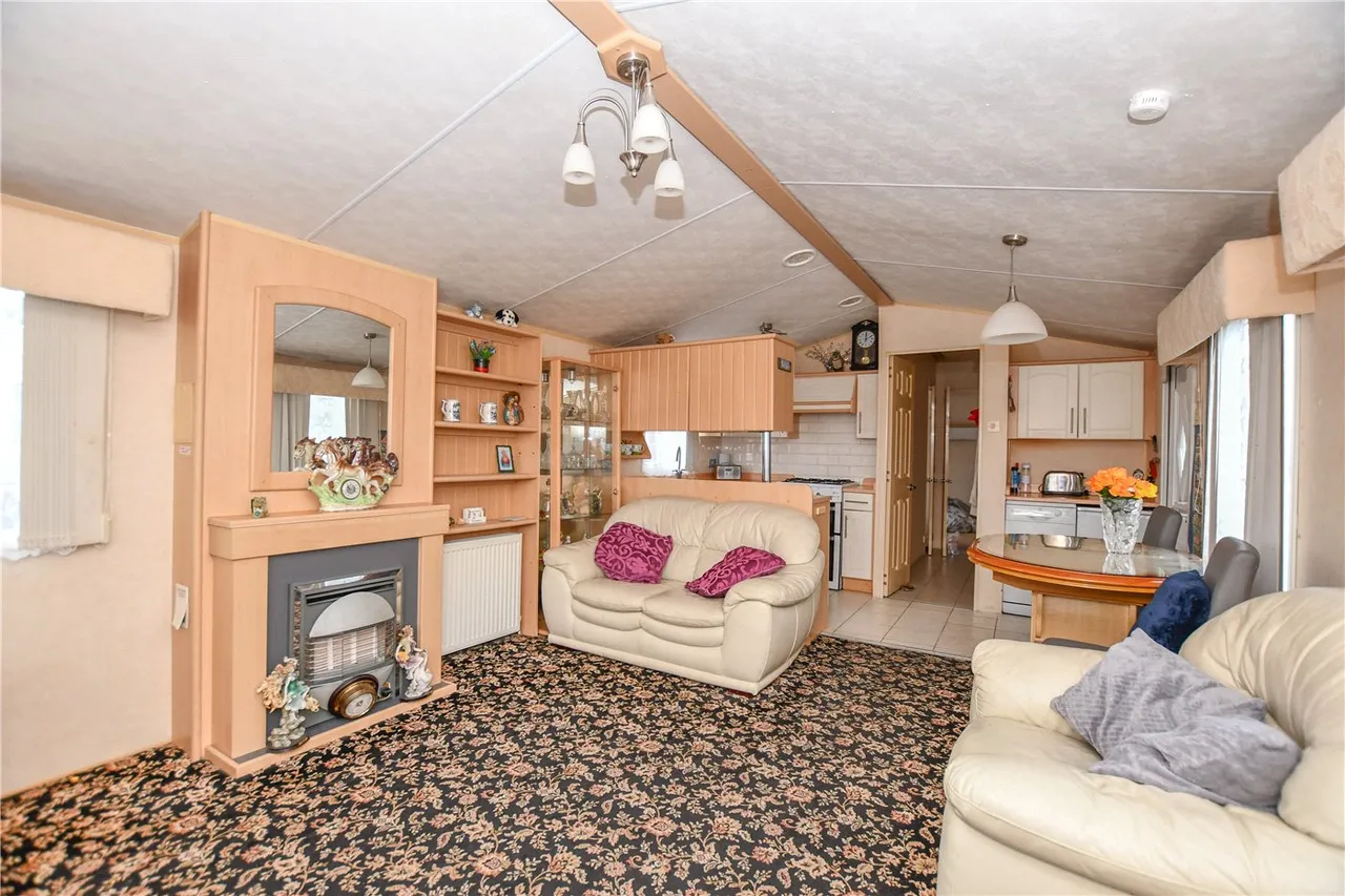 Grovelands Park, Winnersh, Wokingham, Berkshire, RG41, photo 4