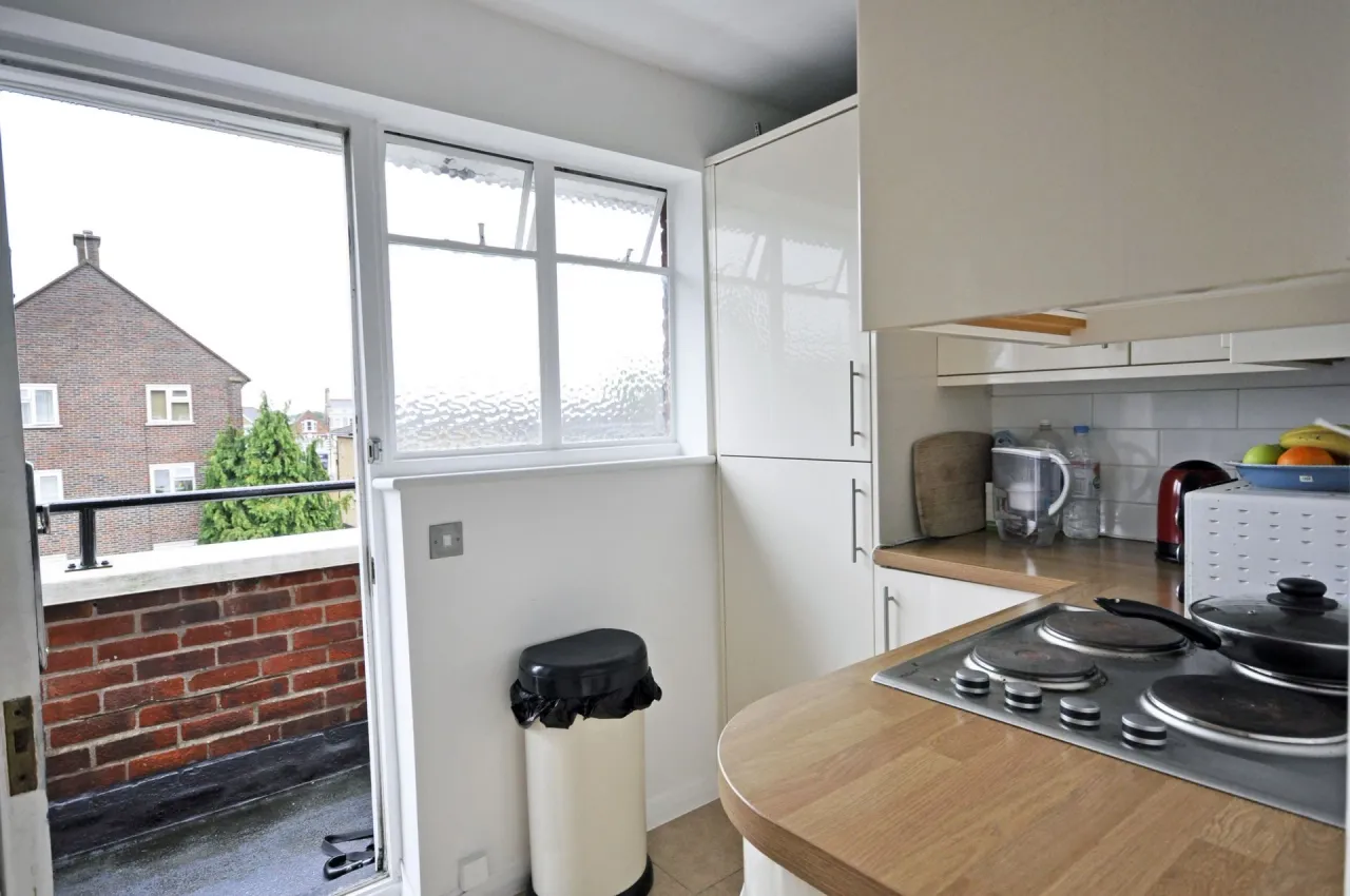 St Leonards Road, Mortlake, SW14 7LS, photo 12