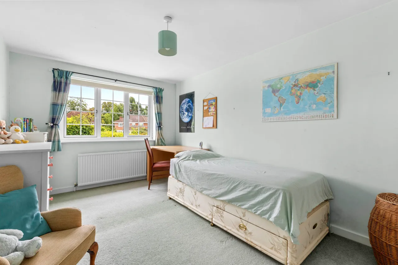 New Road, Penn, HP10, photo 15