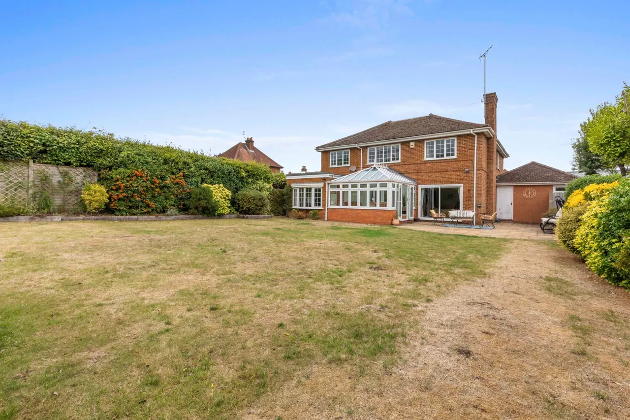 New Road, Penn, HP10, photo 18