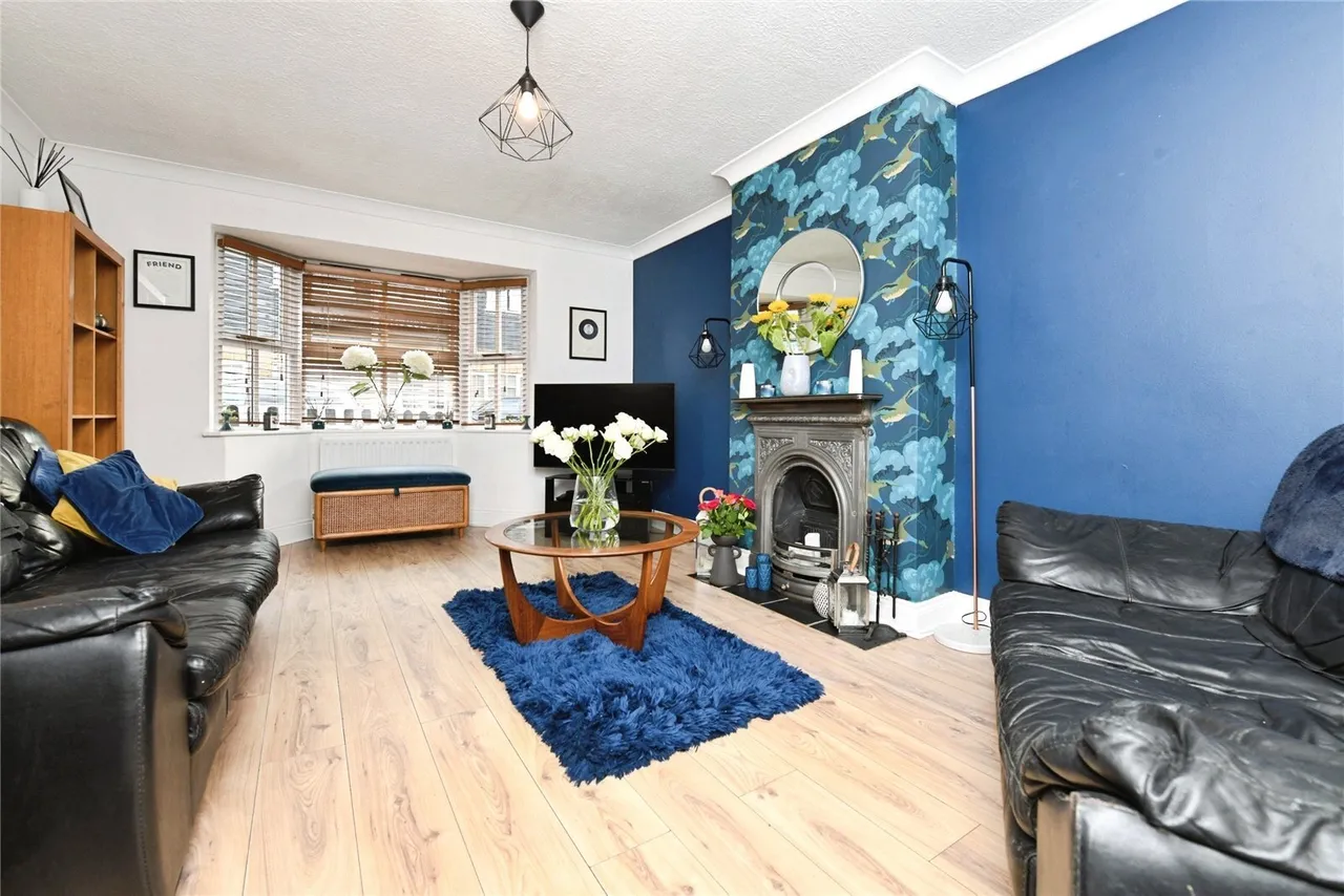 Victoria Road, Warley, CM14, photo 2