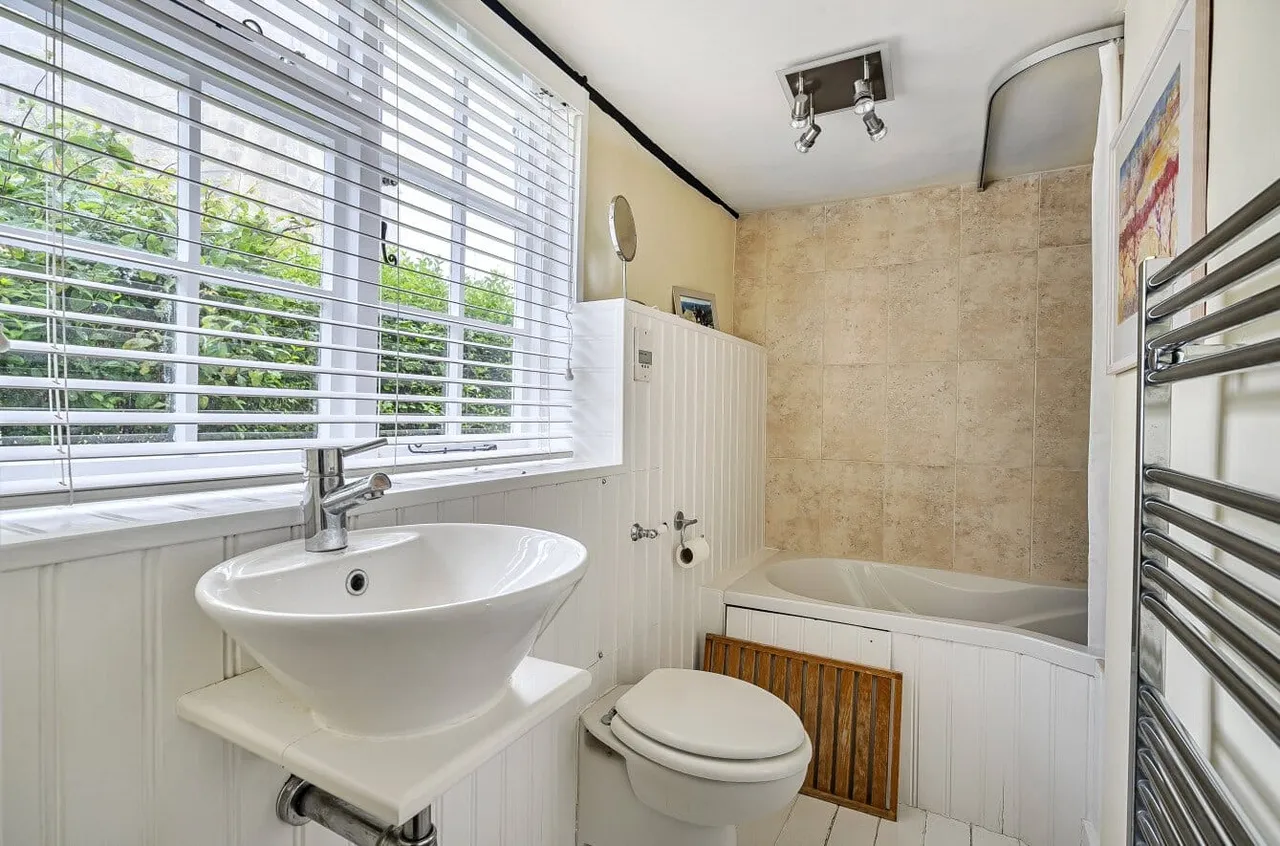 The Street, Dallington, TN21, photo 18