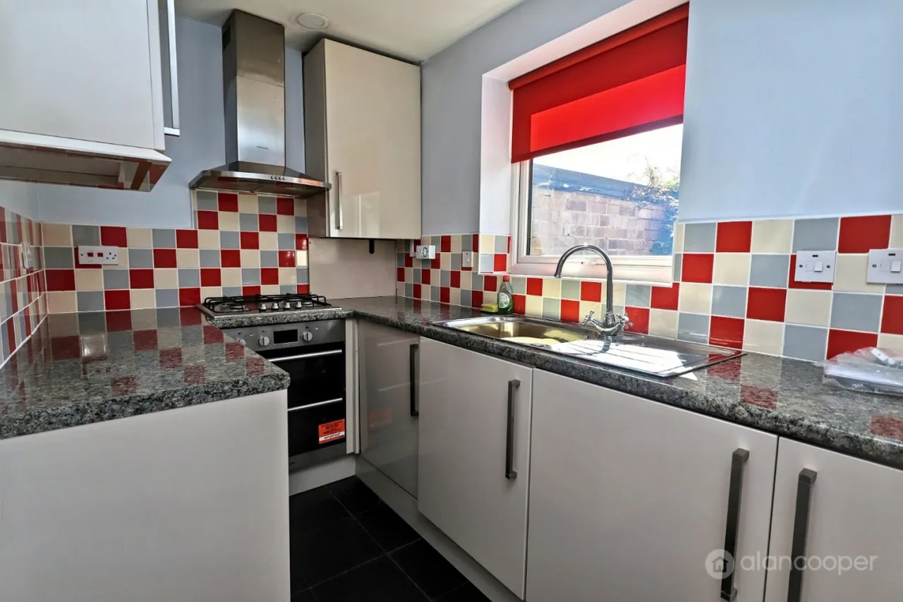 Oaston Road, Nuneaton, CV11, photo 5