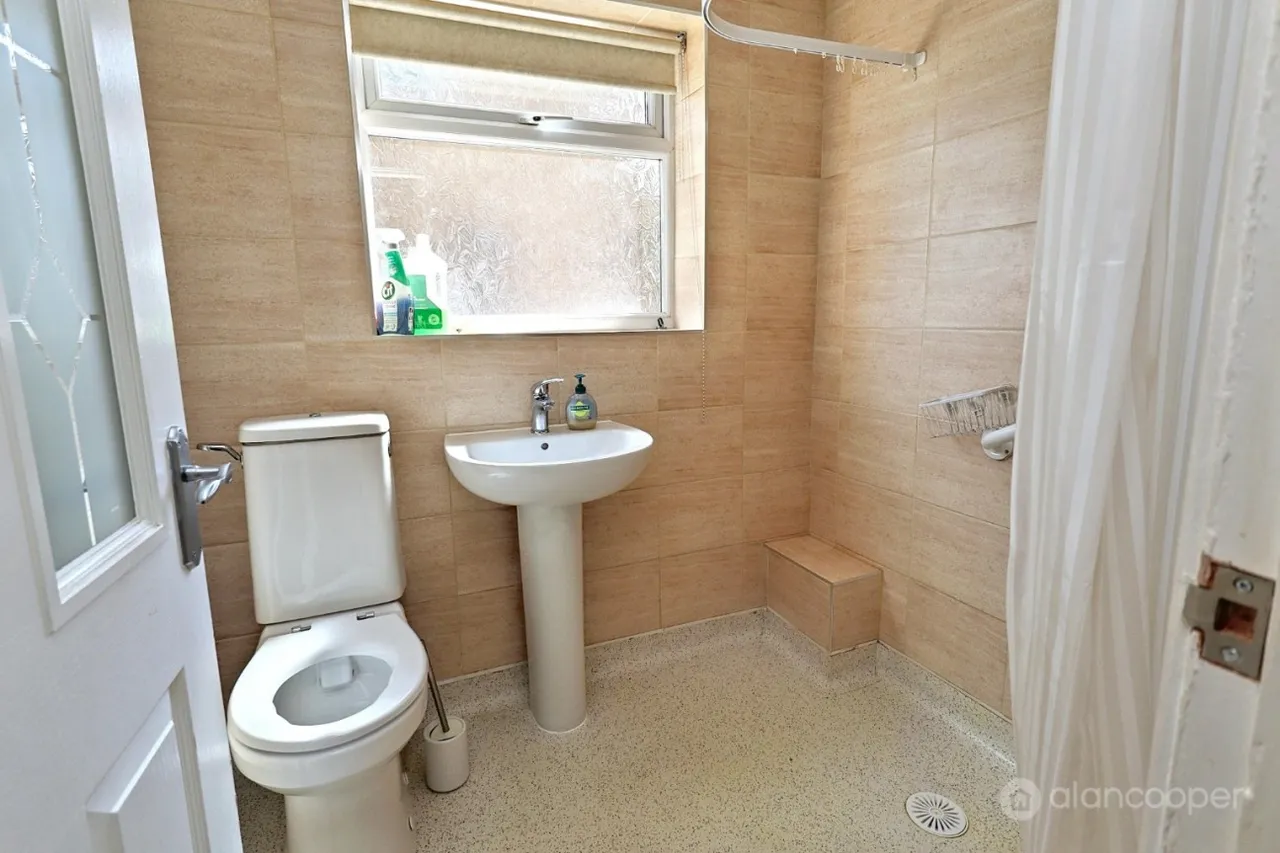 Oaston Road, Nuneaton, CV11, photo 12