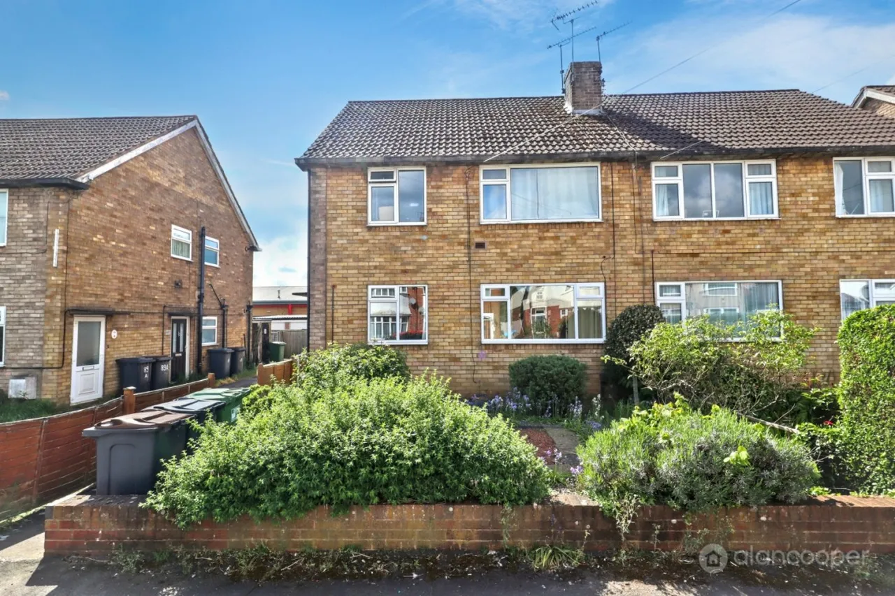 Oaston Road, Nuneaton, CV11, photo 16