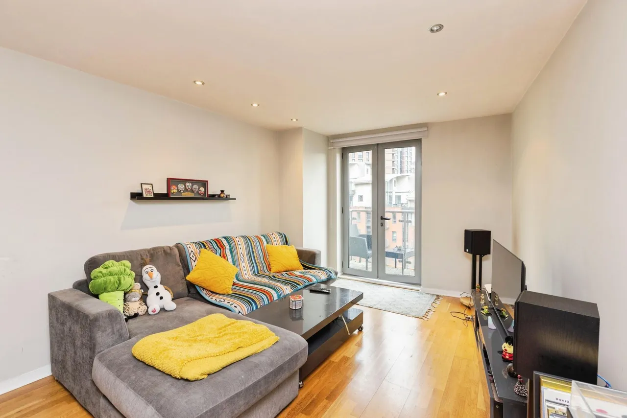 Gotts Road, Leeds, LS12, photo 4