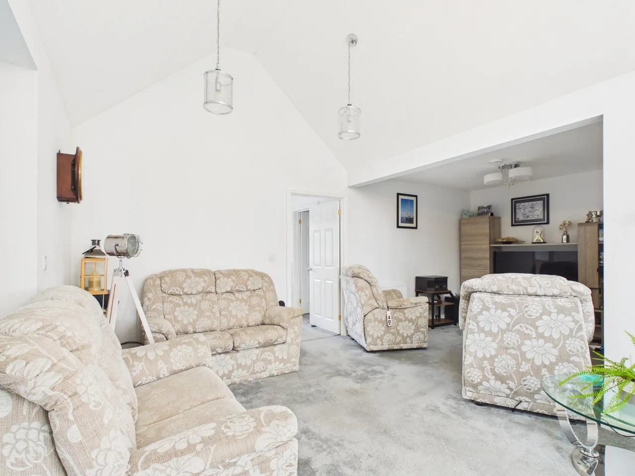 Chalklands, Howe Green, Chelmsford, Essex, CM2, photo 7