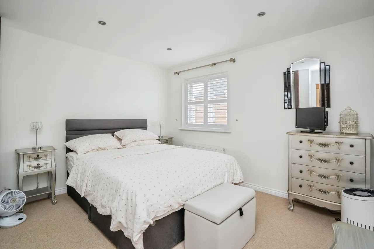 Cotton Road, Portsmouth, PO3, photo 13