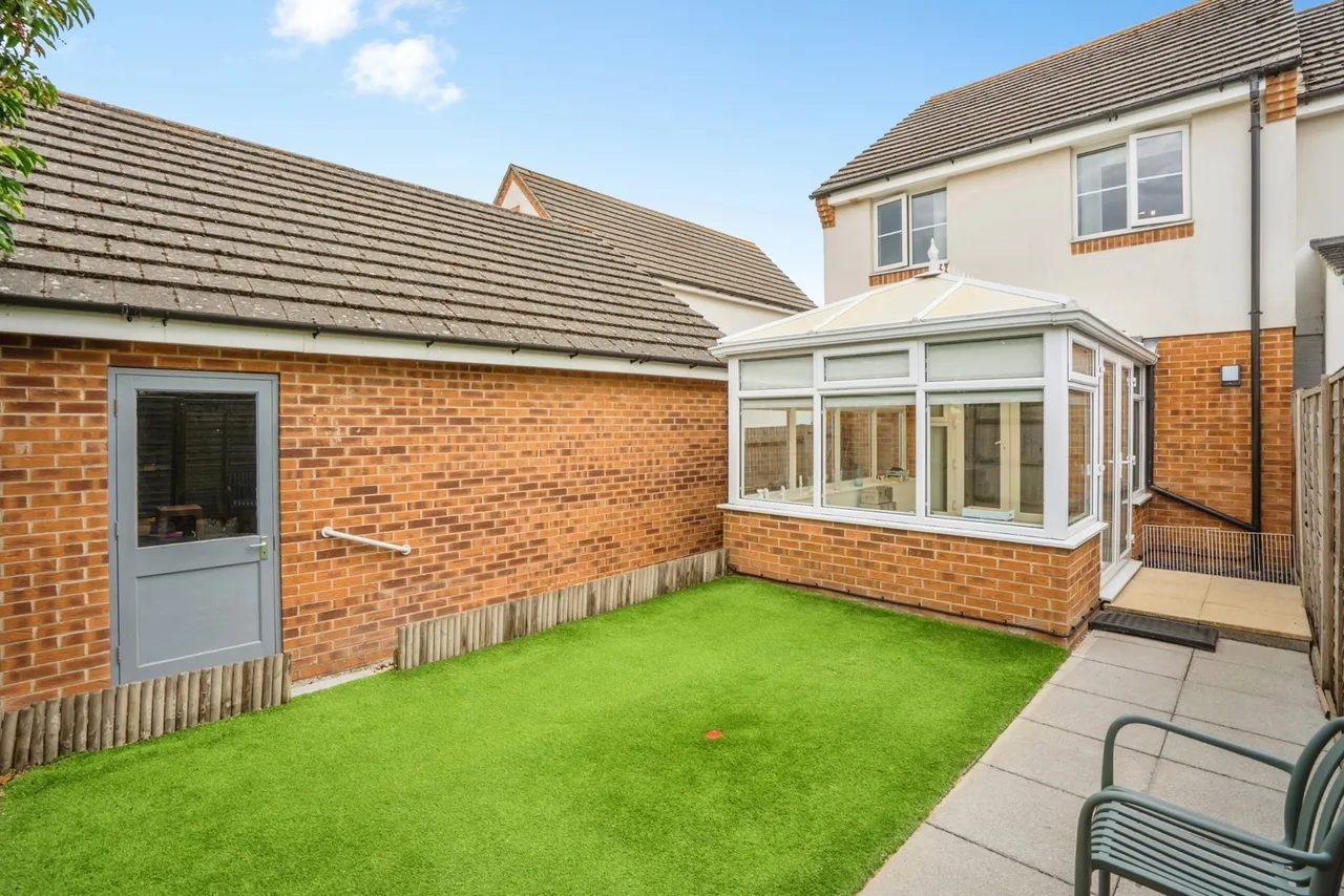 Cotton Road, Portsmouth, PO3, photo 11