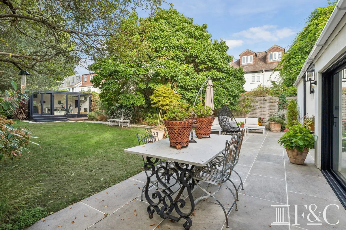 Suffolk Road, London, SW13, photo 10