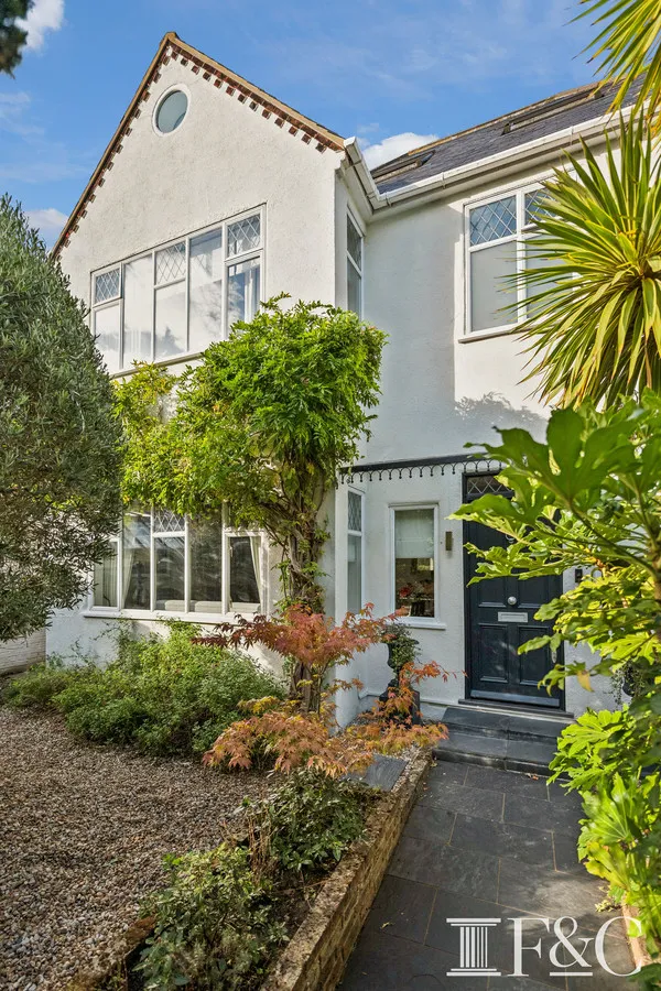Suffolk Road, London, SW13, photo 29