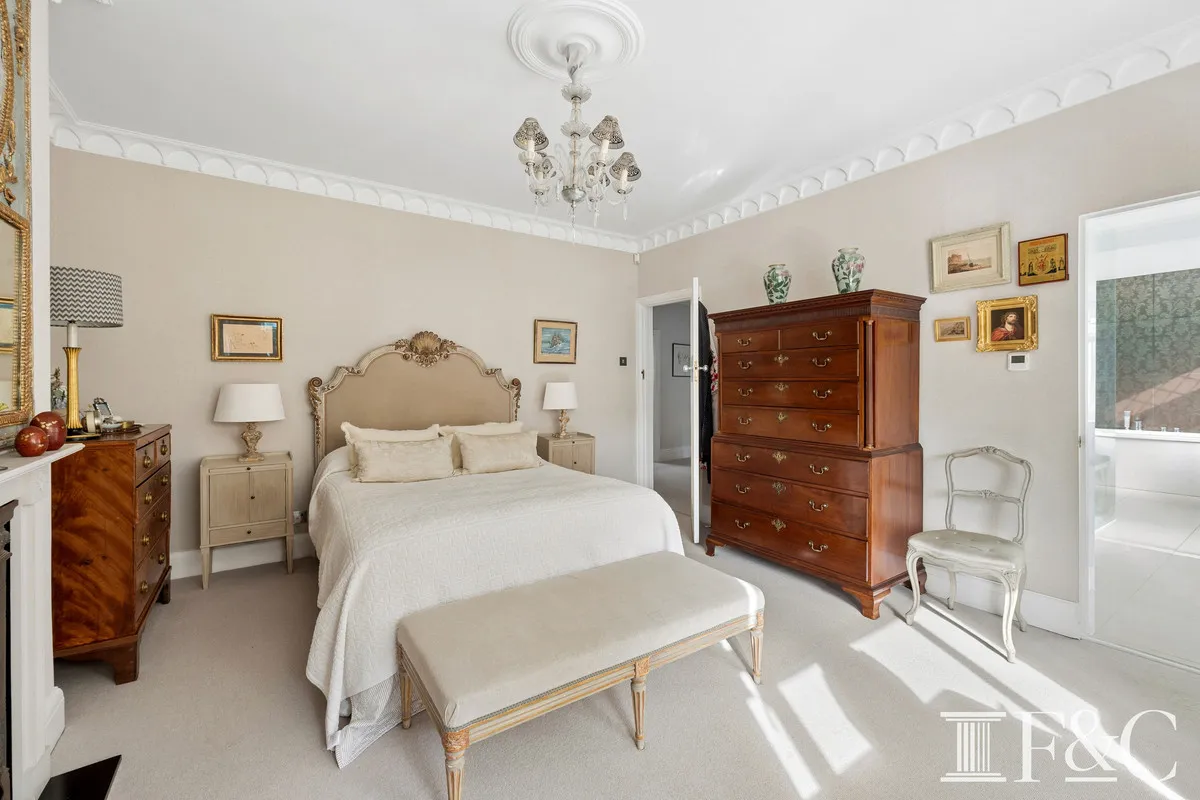 Suffolk Road, London, SW13, photo 20