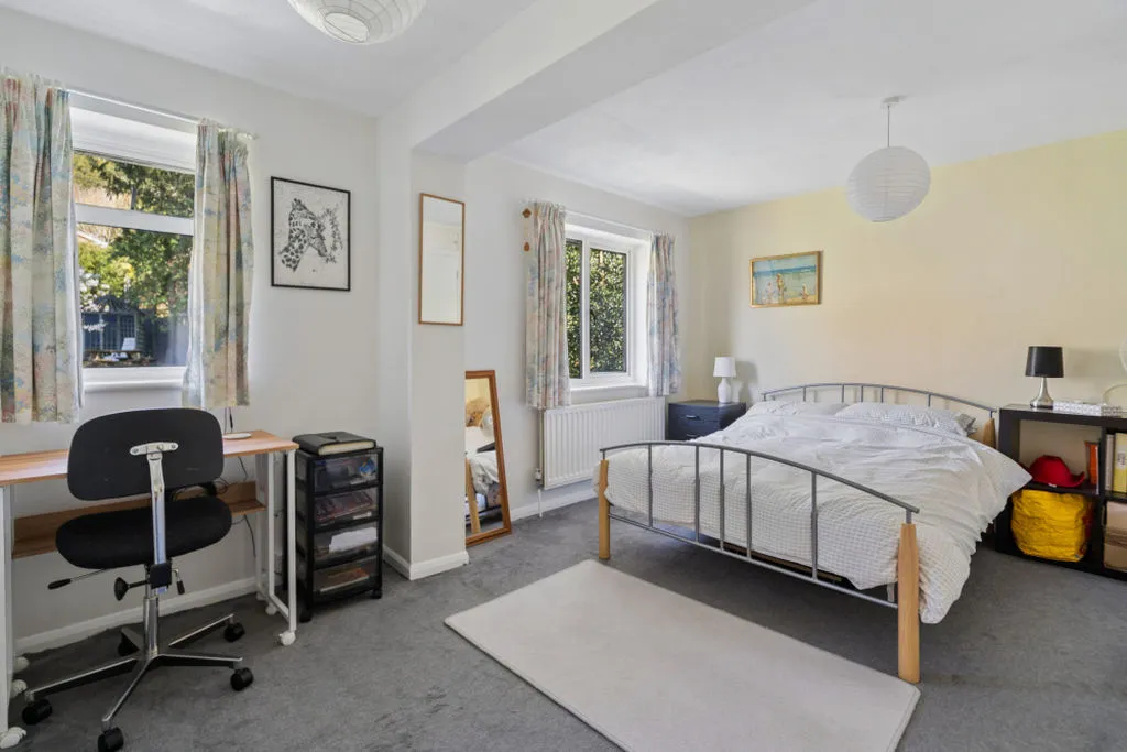 Marlow Bottom, Marlow SL7 3PS, photo 14