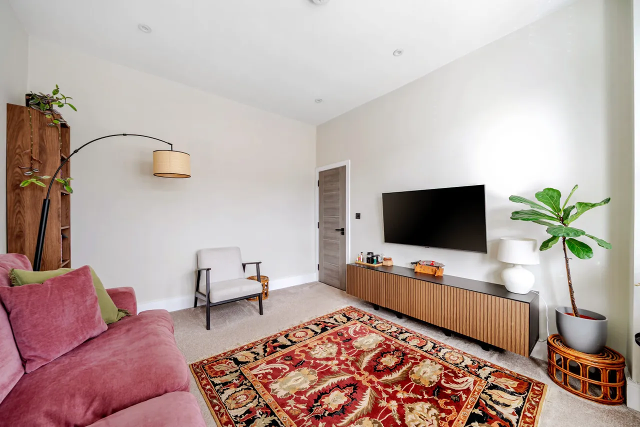 Heaton Road, Mitcham, CR4, photo 7