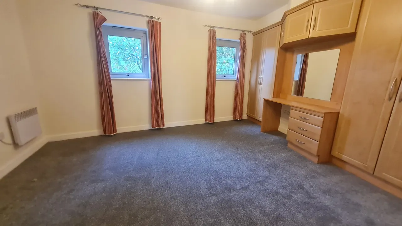 Northgate, Wakefield, WF1, photo 5