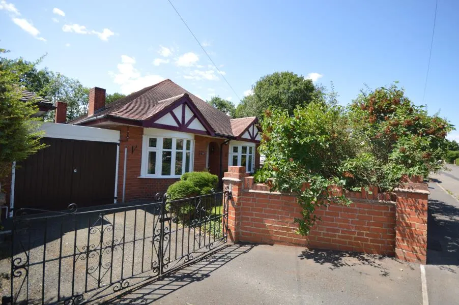 Priorslee Road, Snedshill, photo 12