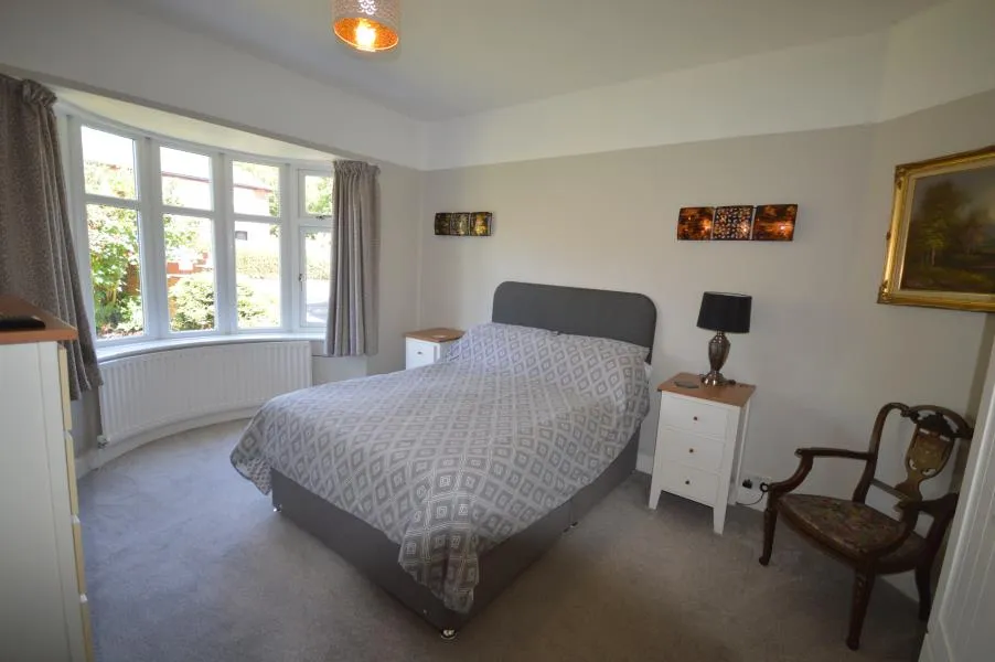 Priorslee Road, Snedshill, photo 4