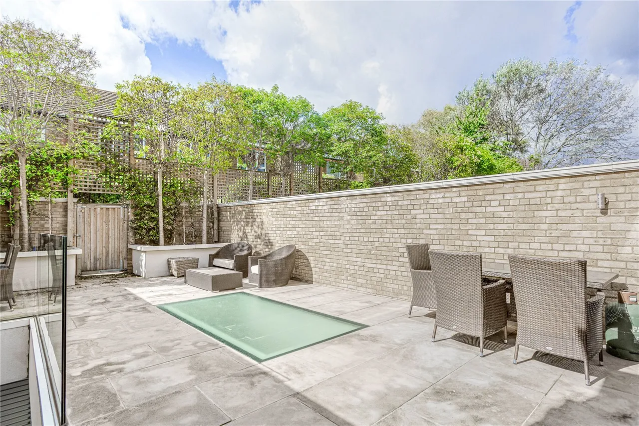 Stevenage Road, London, SW6, photo 3