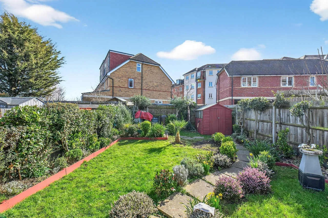 Central Road, Morden, SM4, photo 8