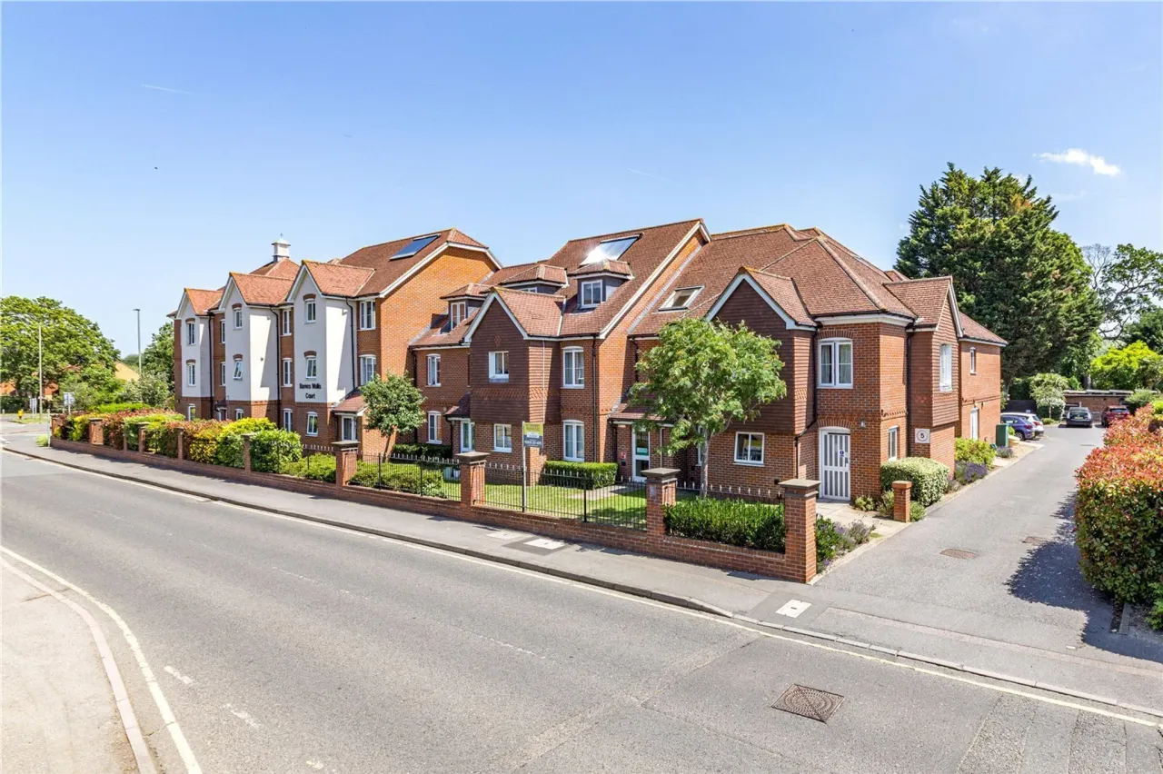 Oyster Lane, Byfleet, West Byfleet, S..., photo 10