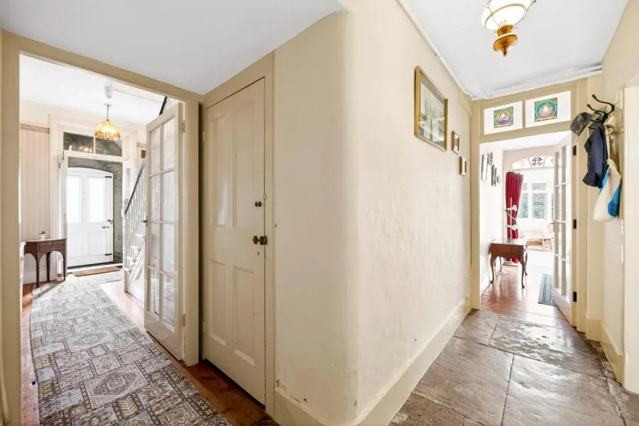 Whitwell Road, Ventnor, PO38, photo 11