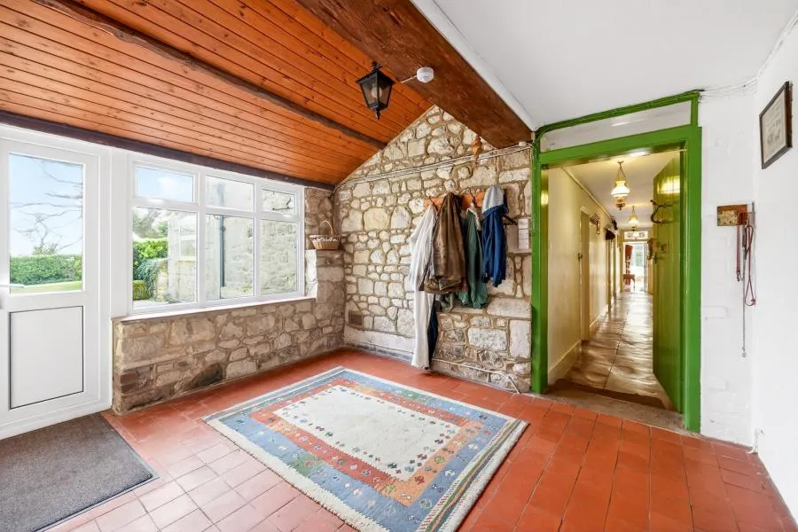 Whitwell Road, Ventnor, PO38, photo 25