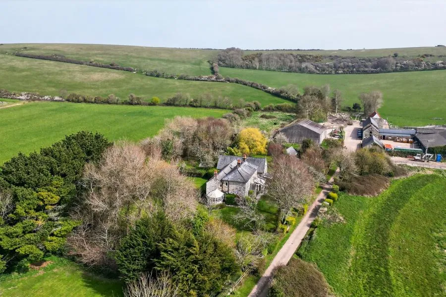 Whitwell Road, Ventnor, PO38, photo 9
