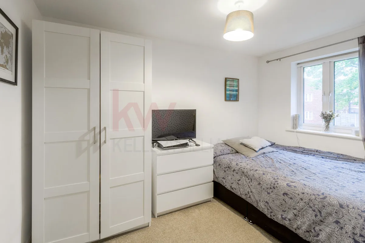 Daventry, NN11, photo 12