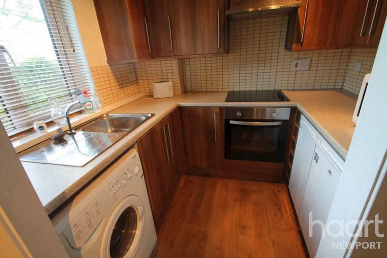 William Morris Drive, Newport, NP19, photo 3