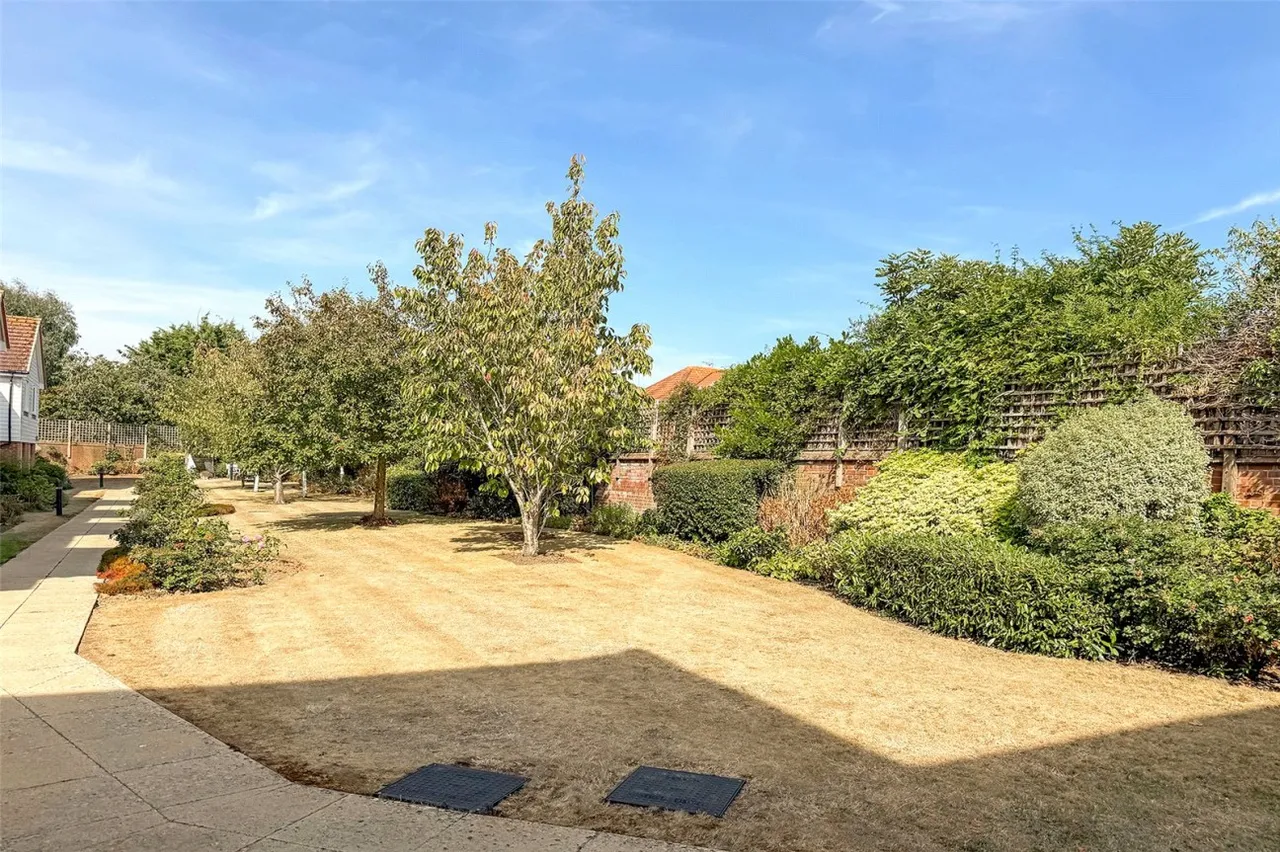 Church Street, Littlehampton, BN17, photo 18