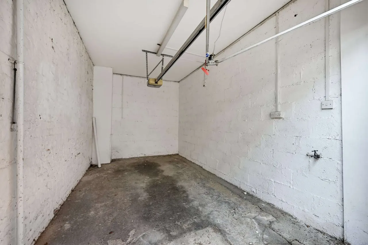 Wimpole Mews, London, W1G, photo 18
