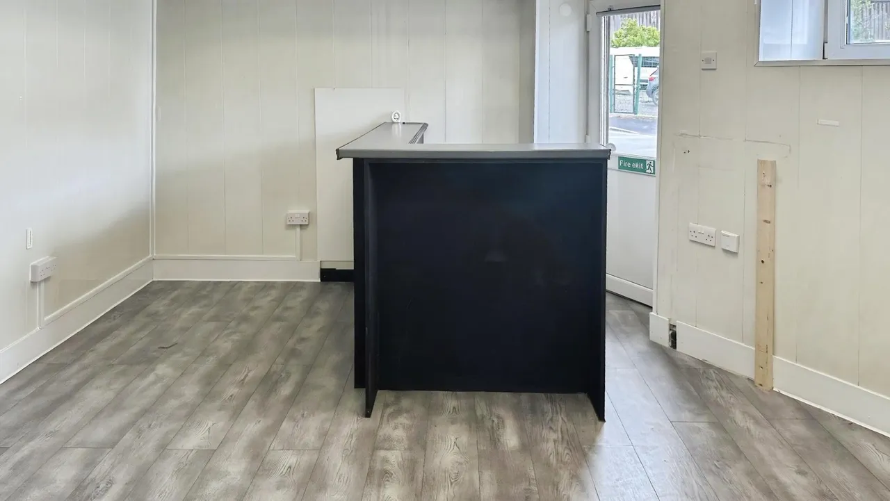 South Street, Pontypridd, CF37, photo 6