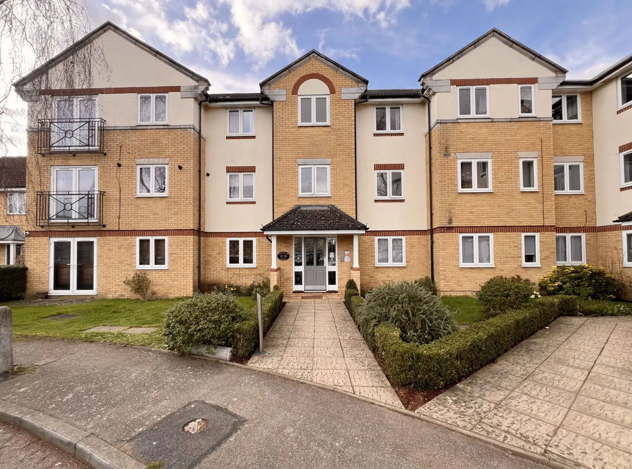 Grenville Place, Monarchs Court, NW7, photo 10