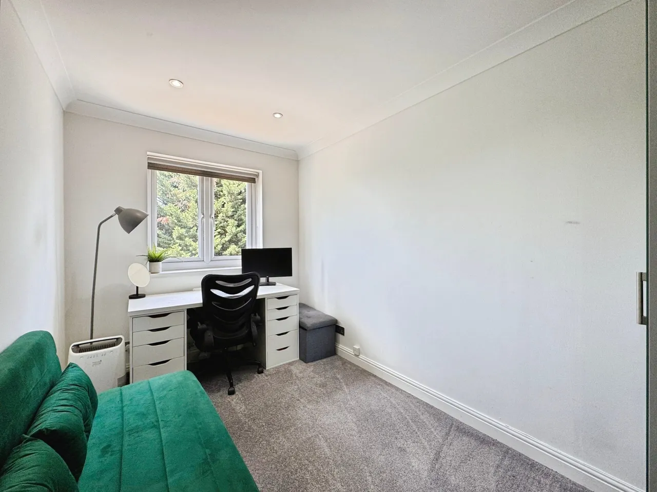 Grenville Place, Monarchs Court, NW7, photo 7