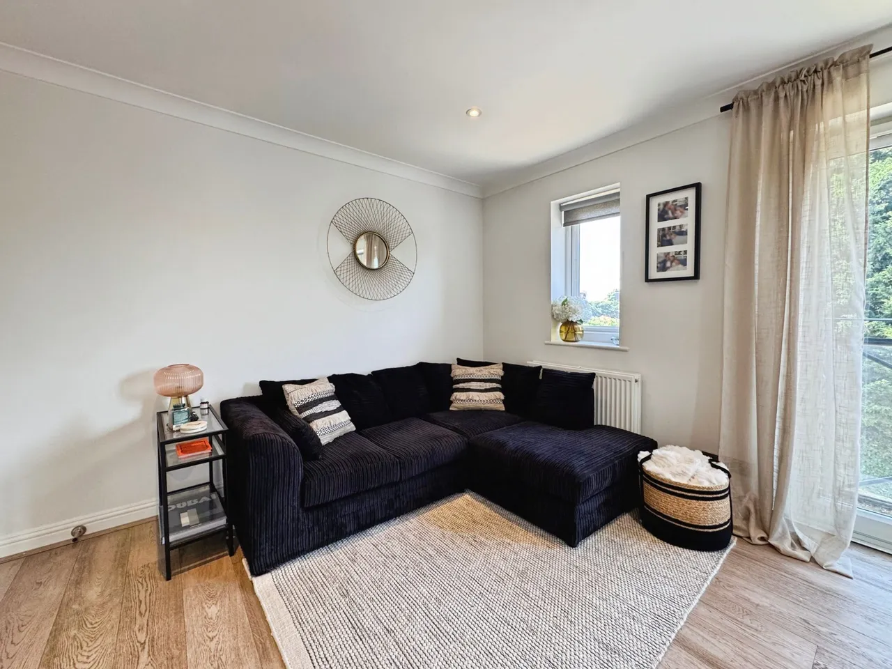 Grenville Place, Monarchs Court, NW7, photo 5