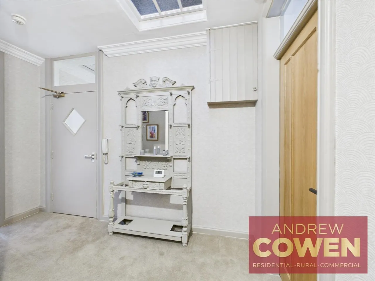 Esplanade Crescent, Scarborough YO11 2XB, photo 20