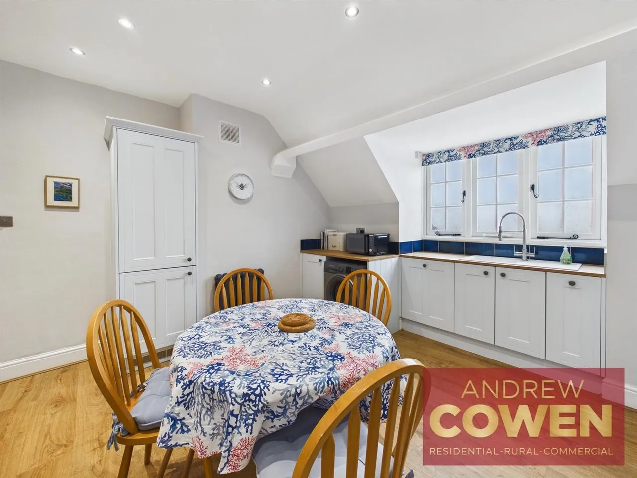 Esplanade Crescent, Scarborough YO11 2XB, photo 9