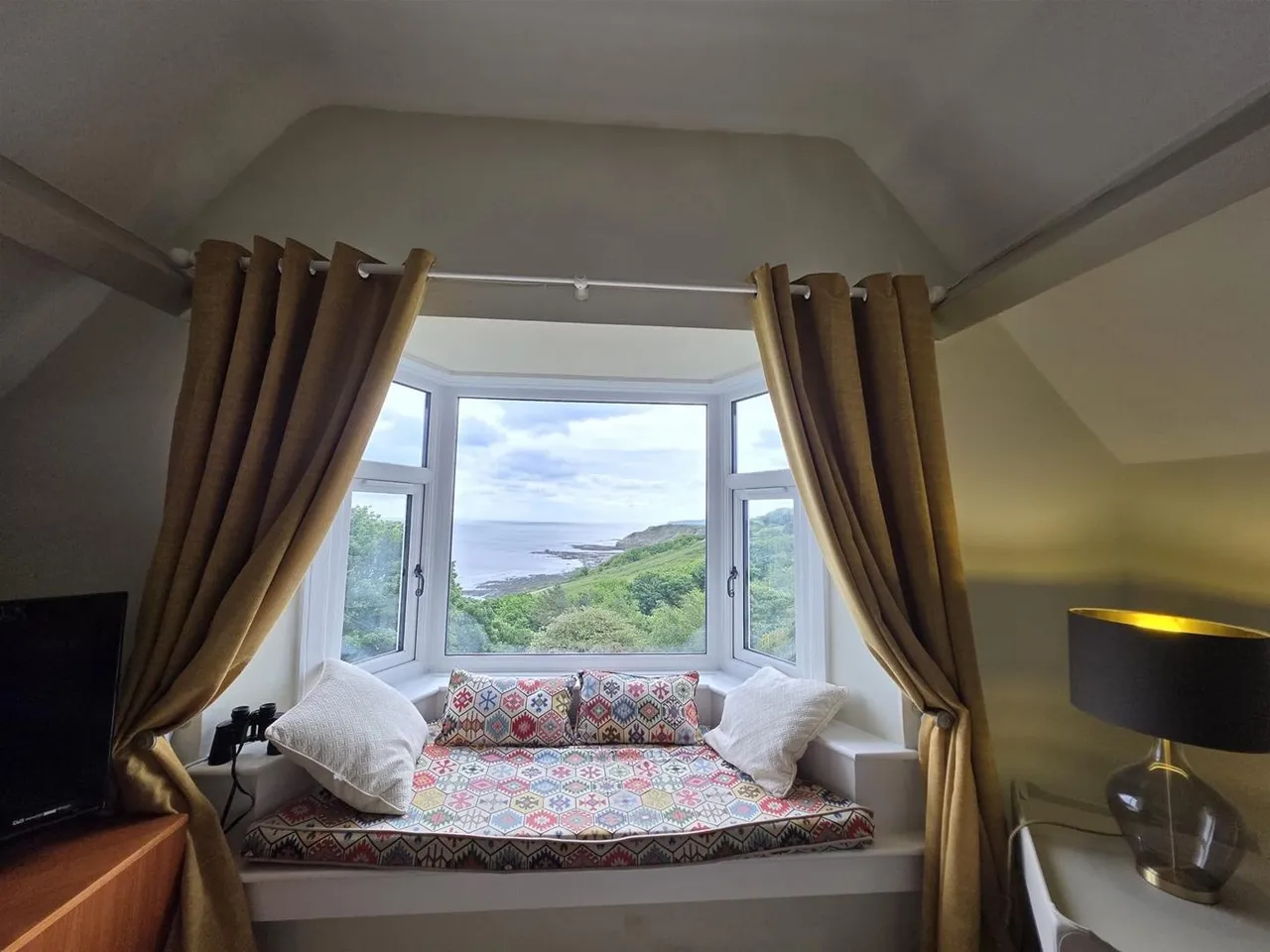 Esplanade Crescent, Scarborough YO11 2XB, photo 6