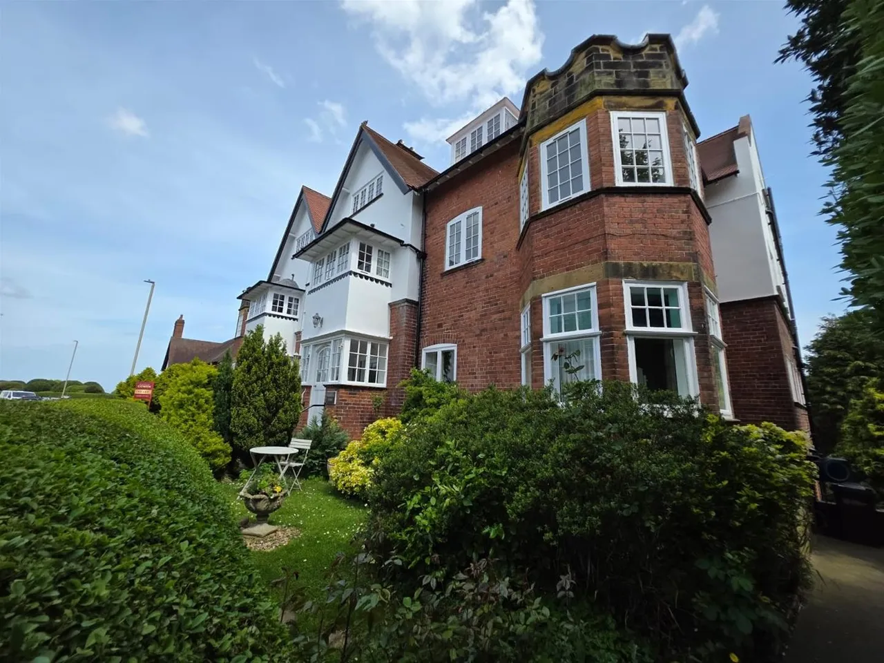 Esplanade Crescent, Scarborough YO11 2XB, photo 22