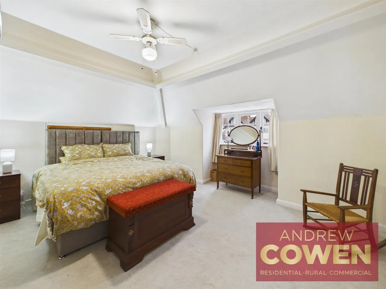 Esplanade Crescent, Scarborough YO11 2XB, photo 11