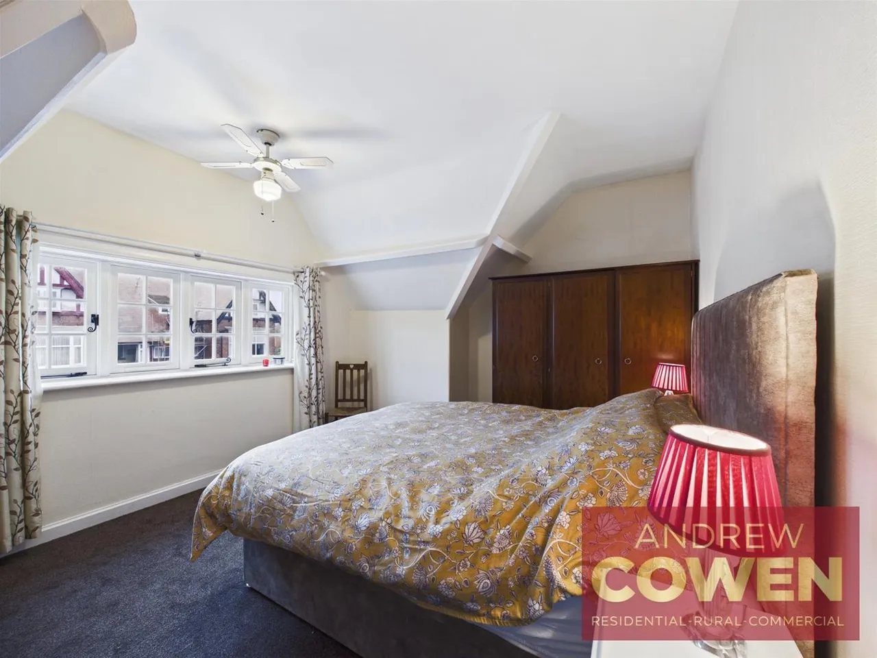 Esplanade Crescent, Scarborough YO11 2XB, photo 16