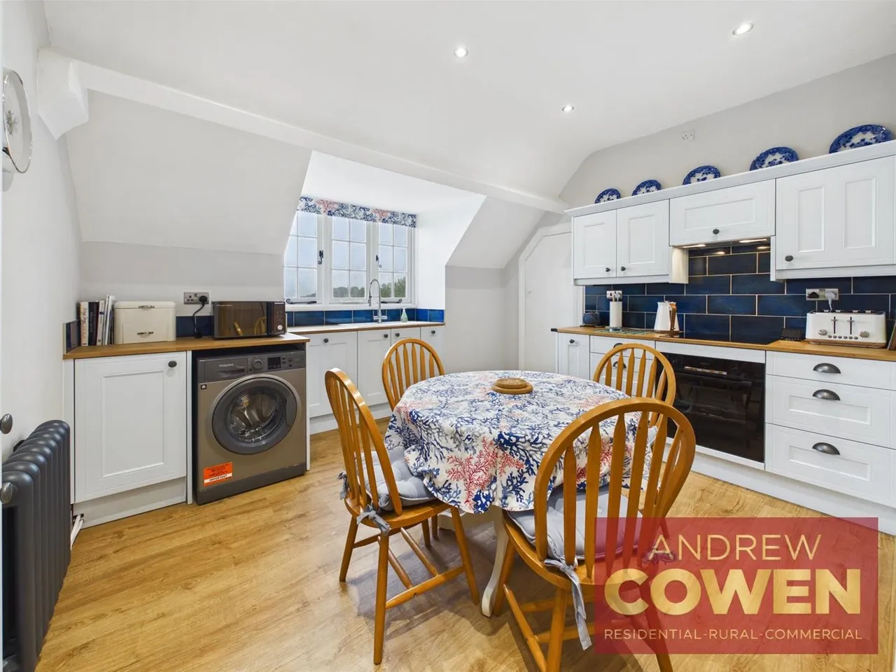 Esplanade Crescent, Scarborough YO11 2XB, photo 8