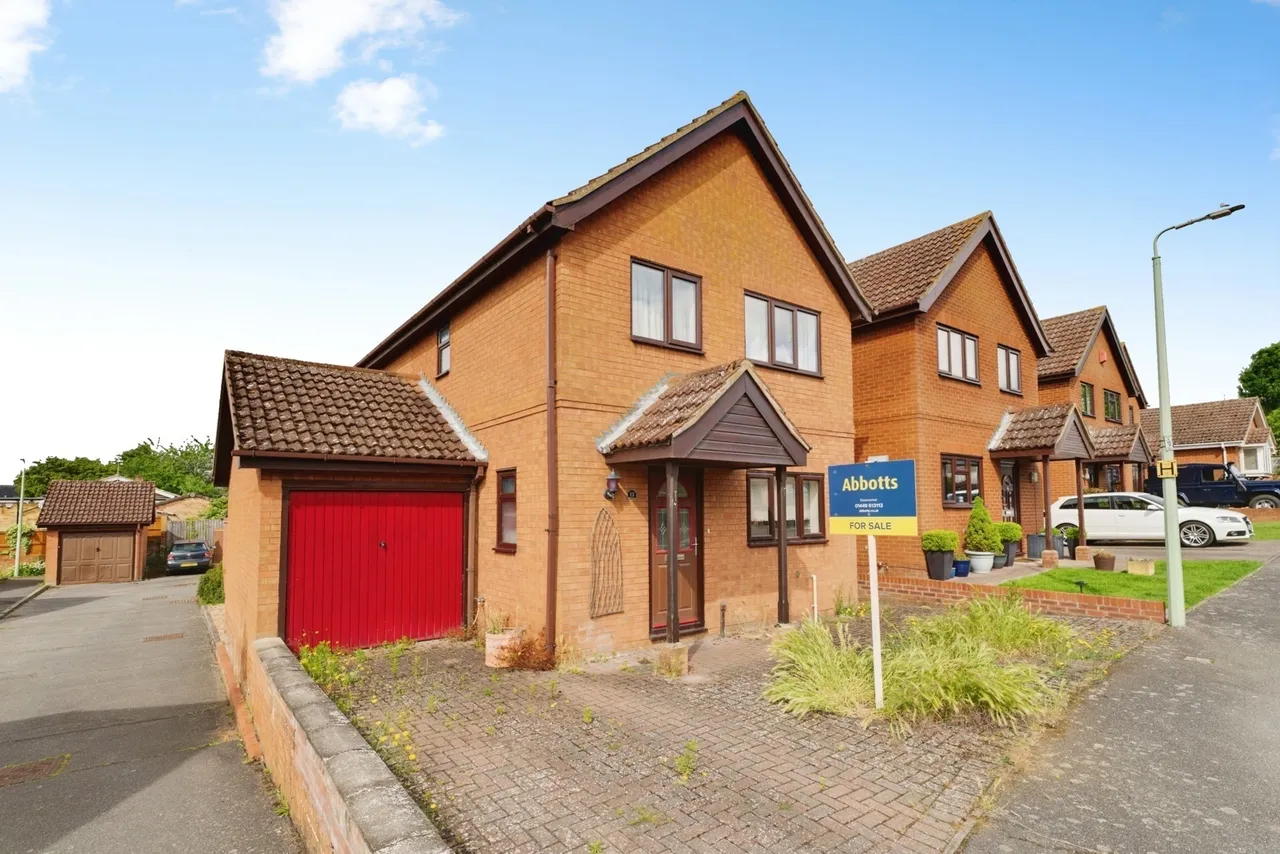 Vicarage Gardens, Debenham, Stowmarket, Suffolk, IP14, photo 24