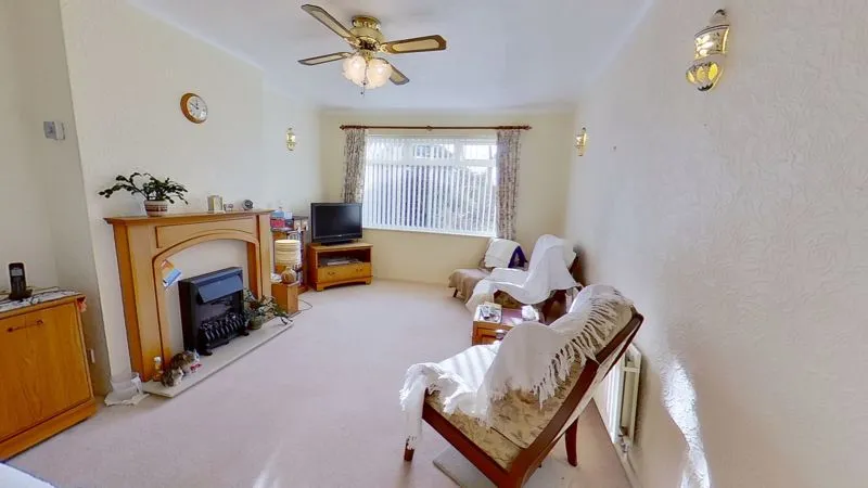 Fairview Road Istead Rise, Gravesend DA13 9DR, photo 8