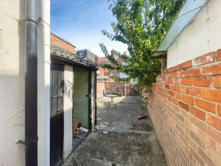 Ratcliffe Road, Loughborough, Leicestershire, LE11, photo 11