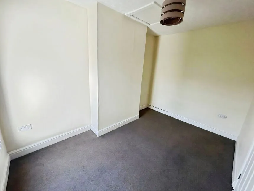 Ratcliffe Road, Loughborough, Leicestershire, LE11, photo 6